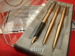 24Ct Gold Plated Parker Fountain / Jotter Writing Pen and Pencil Set Gift Boxed