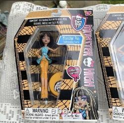 Cleo de Nile Bundle of 2! Monster High Monster Pen New in the box Never Opened