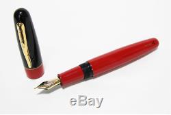 DANITRIO Red Lacquer Body / Black Red Cap Nib 18k M Fountain pen With Box