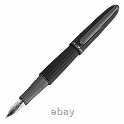 Diplomat Aero Fountain Pen Black Fine Point D40301023 New in Box