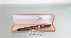 OMAS 555F burgundy, gold nib 14kt, with box
