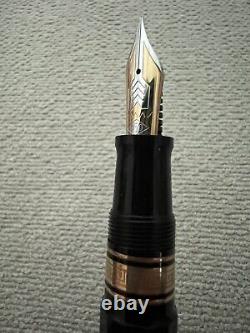 Omas Arte Italiana Milford Fountain Pen Black & Gold 18K Gold Med Nib New In Box
