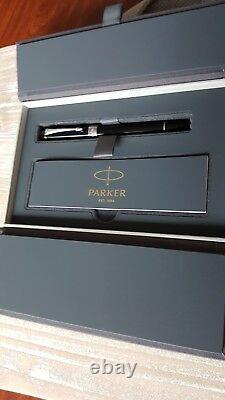 Parker Duofold International Palladium Trim Fountain Pen F Nib New in Box