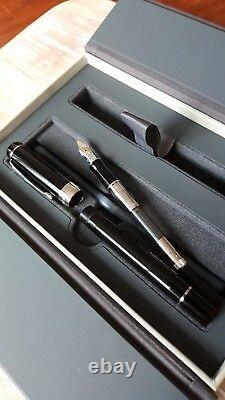 Parker Duofold International Palladium Trim Fountain Pen F Nib New in Box