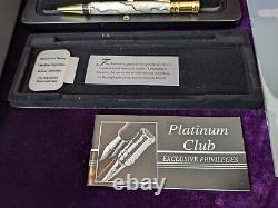 Parker Duofold International Pearl & Black & Gold Trim Ballpoint Pen New In Box
