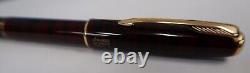 Parker Sonnet Fountain Pen Deep Red Lacquer Stripes & Gold Medium Pt New In Box