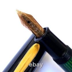 Pelikan 400 Black/green Fountain Pen M Nib Box
