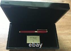 S. T. Dupont Atelier Red Chinese Lacquer Fountain Pen, 410710, New In Box