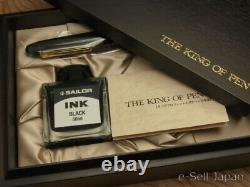 Sailor King of Pen (KOP) BK Ebonite Broad nib 21K & Wooden box 11-7002-620