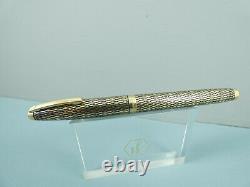 Vintage Sheaffer Imperial Sovereign Diamond Cut Fountain Pen, M 14K Nib, Box MINT