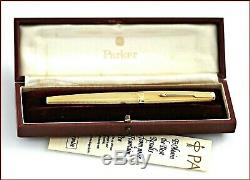 Classic Parker 61 750 En Or Massif / Poinçons Anglais / Stylo-plume 1966 / Boîte