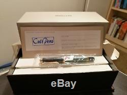 Pelikan M300 Fountain Pen Nib Large, Mint Dans Une Boîte Avec Tout