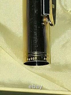 Rare Pelikan Fountain Stylo M1050 Avec Vermeil Cap F 18k Nib Noir, Boîte D'origine / Encre